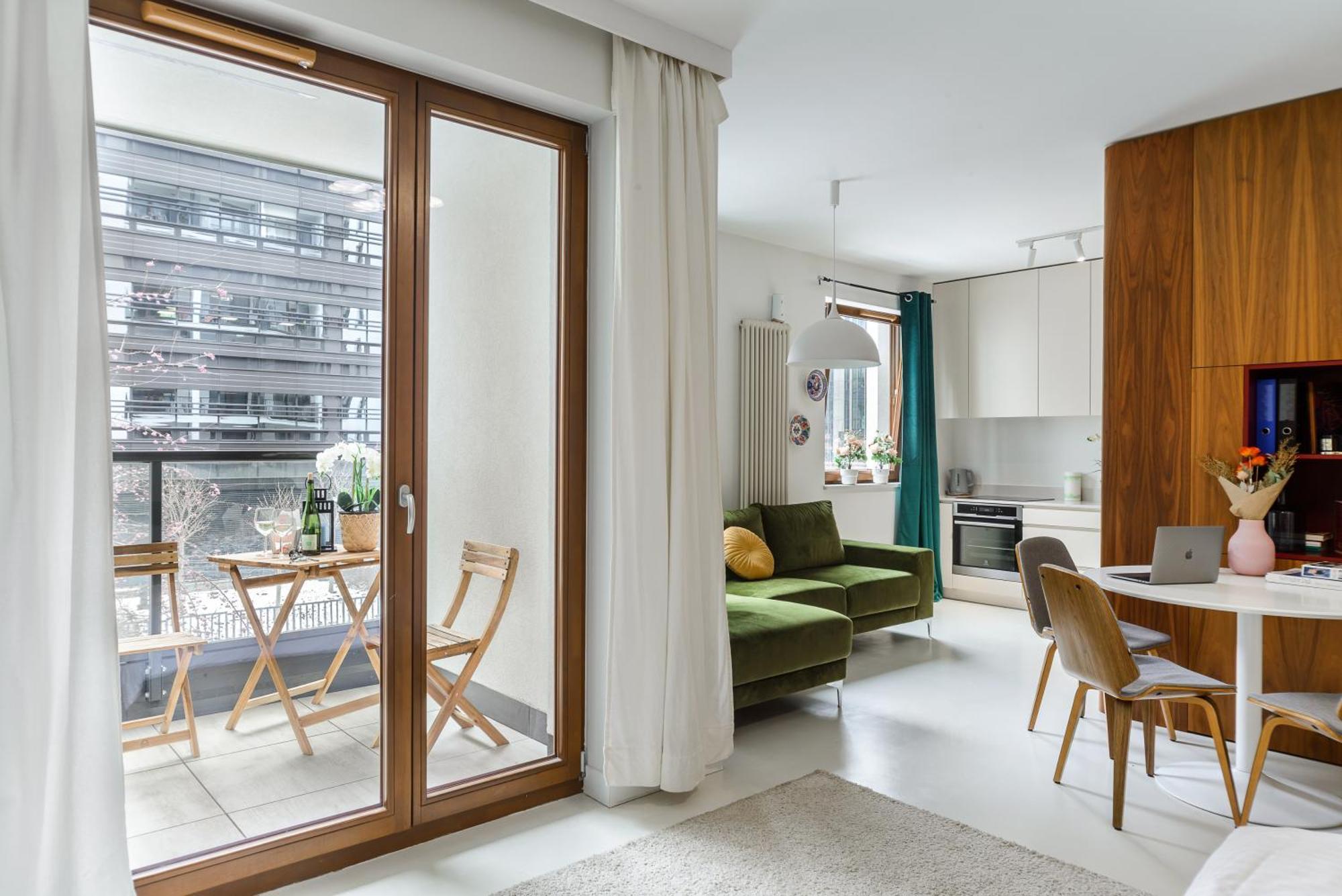 Lumina Lux Apart Near Muzeum Powstania Βαρσοβία Εξωτερικό φωτογραφία
