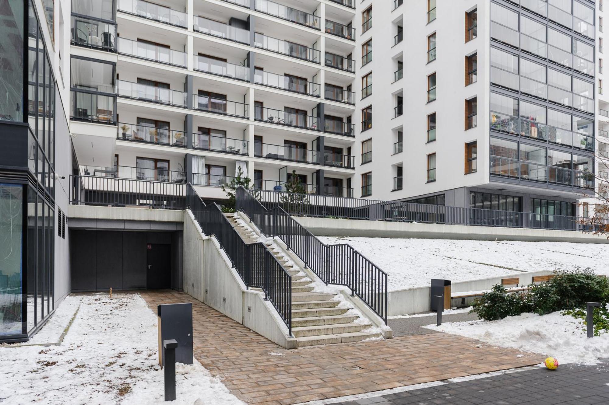 Lumina Lux Apart Near Muzeum Powstania Βαρσοβία Εξωτερικό φωτογραφία